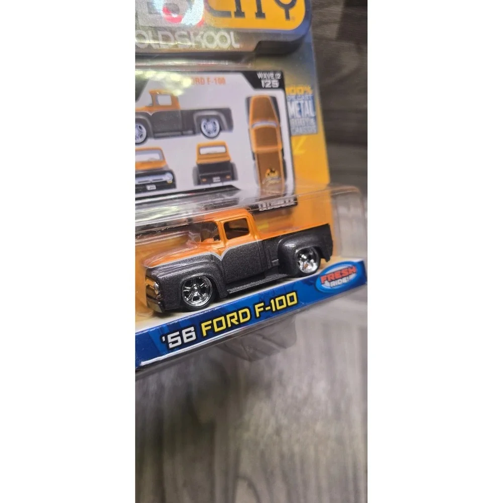 2005 Jada Toys Dub City Oldskool 1956 Ford F-100 #125 Orange Gray 1/64 Wave 12